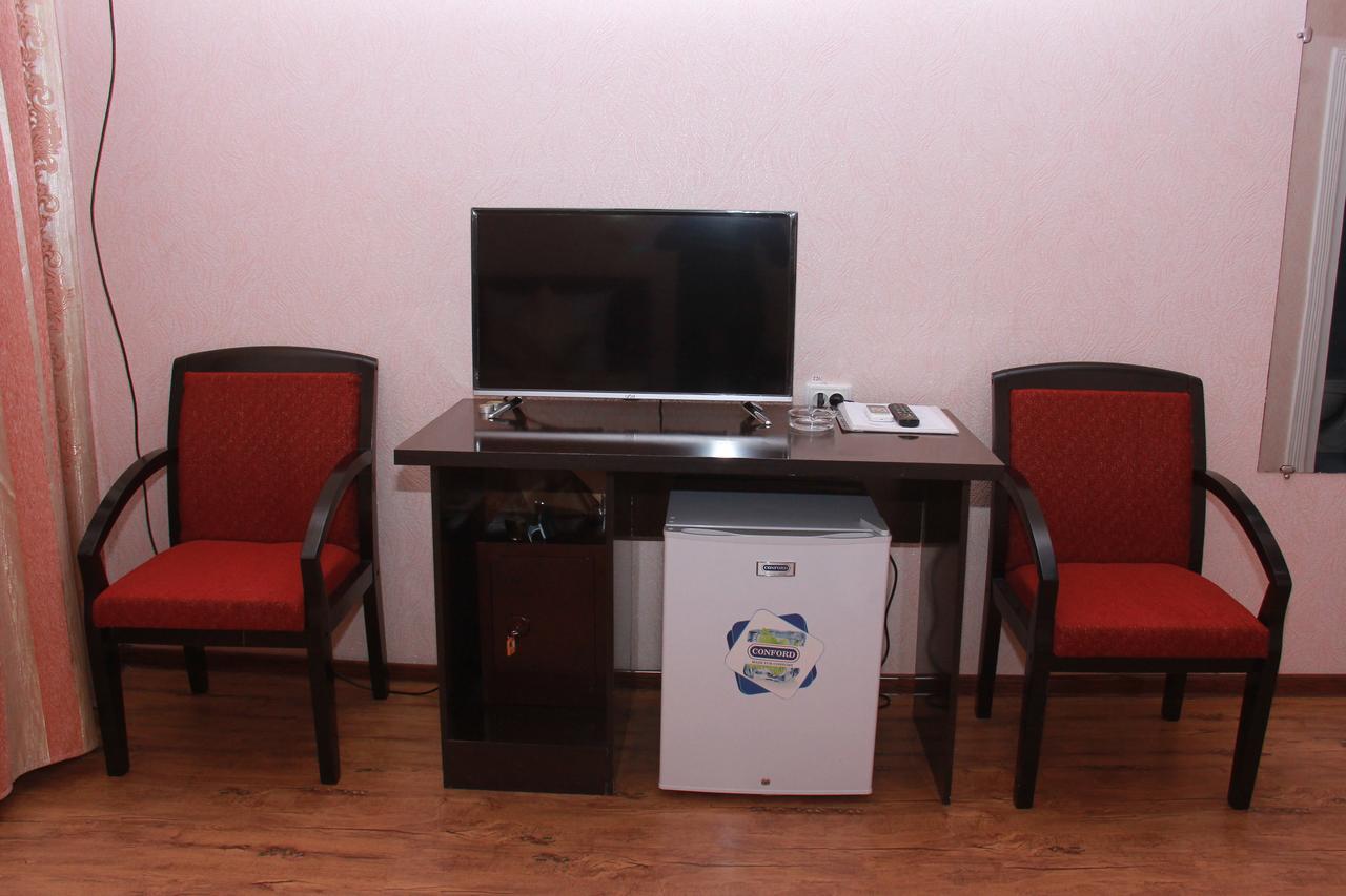 Ratmina Hotel نكوص المظهر الخارجي الصورة